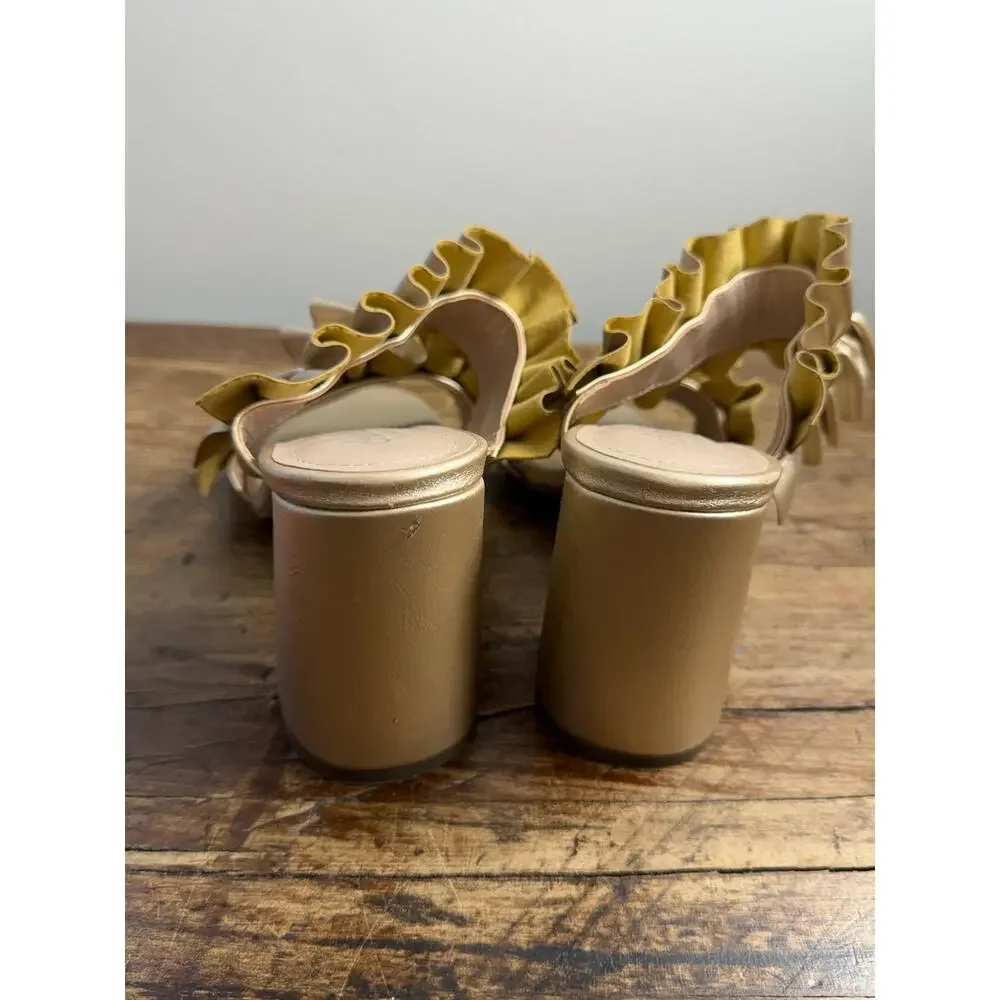 Charles‎ by Charles David Royals gold ruffle block heel slide sandals 7
